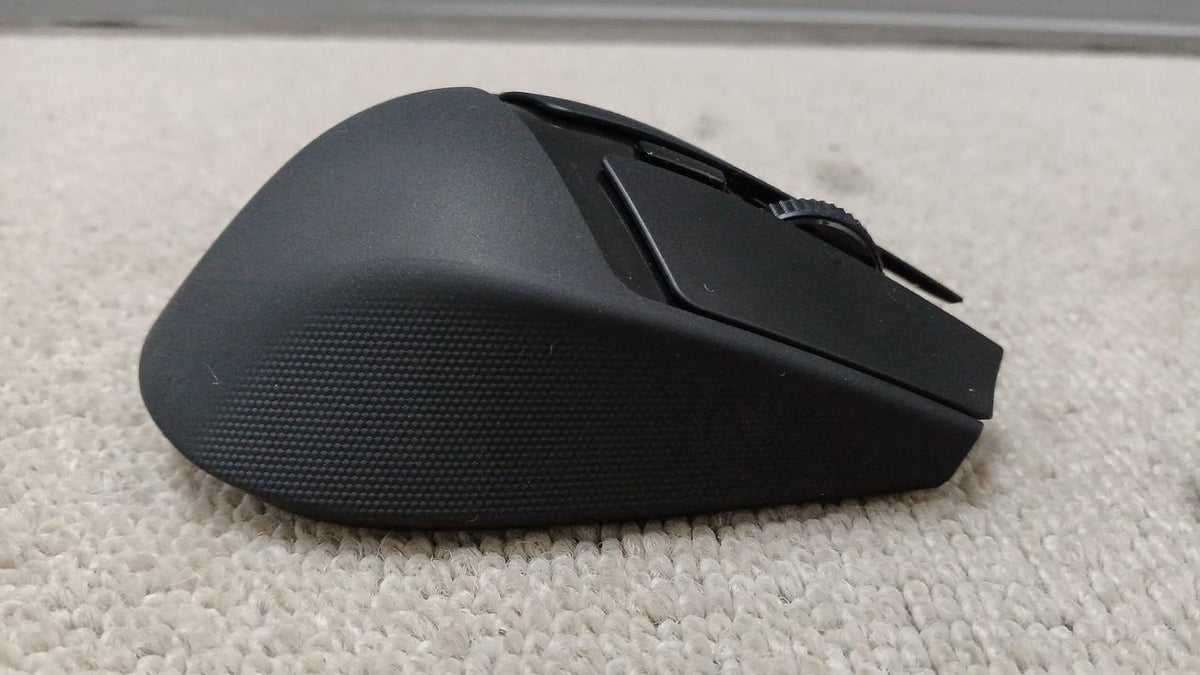 RAZER Gaming Mouse BASILISK MOBILE (RZ01-04310100-