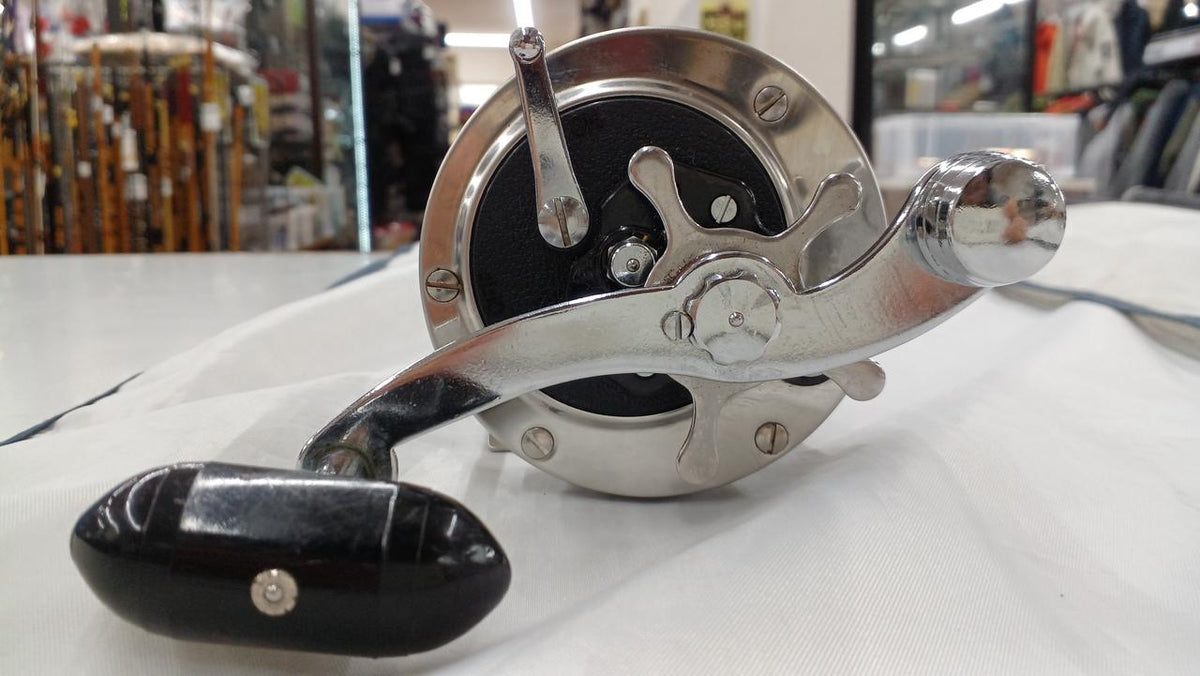 OLYMPIC Vintage Double-Axis Reel DOLPHIN400LW-II
