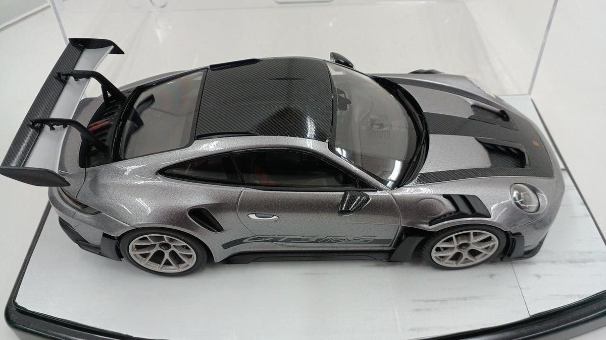 Tamiya Porsche 911 GT3 RS "Pre-painted Plastic Model"