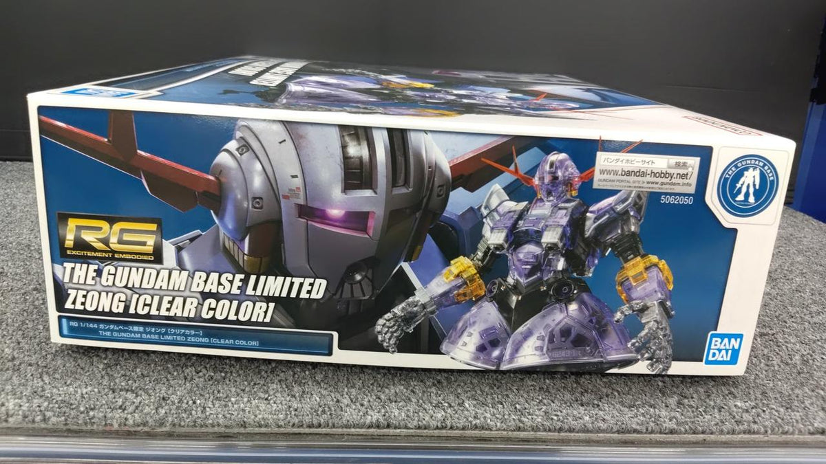 BANDAI Gunpla Zeong Gundam Base Limited 1/144 RG MSN-02 Clear Color
