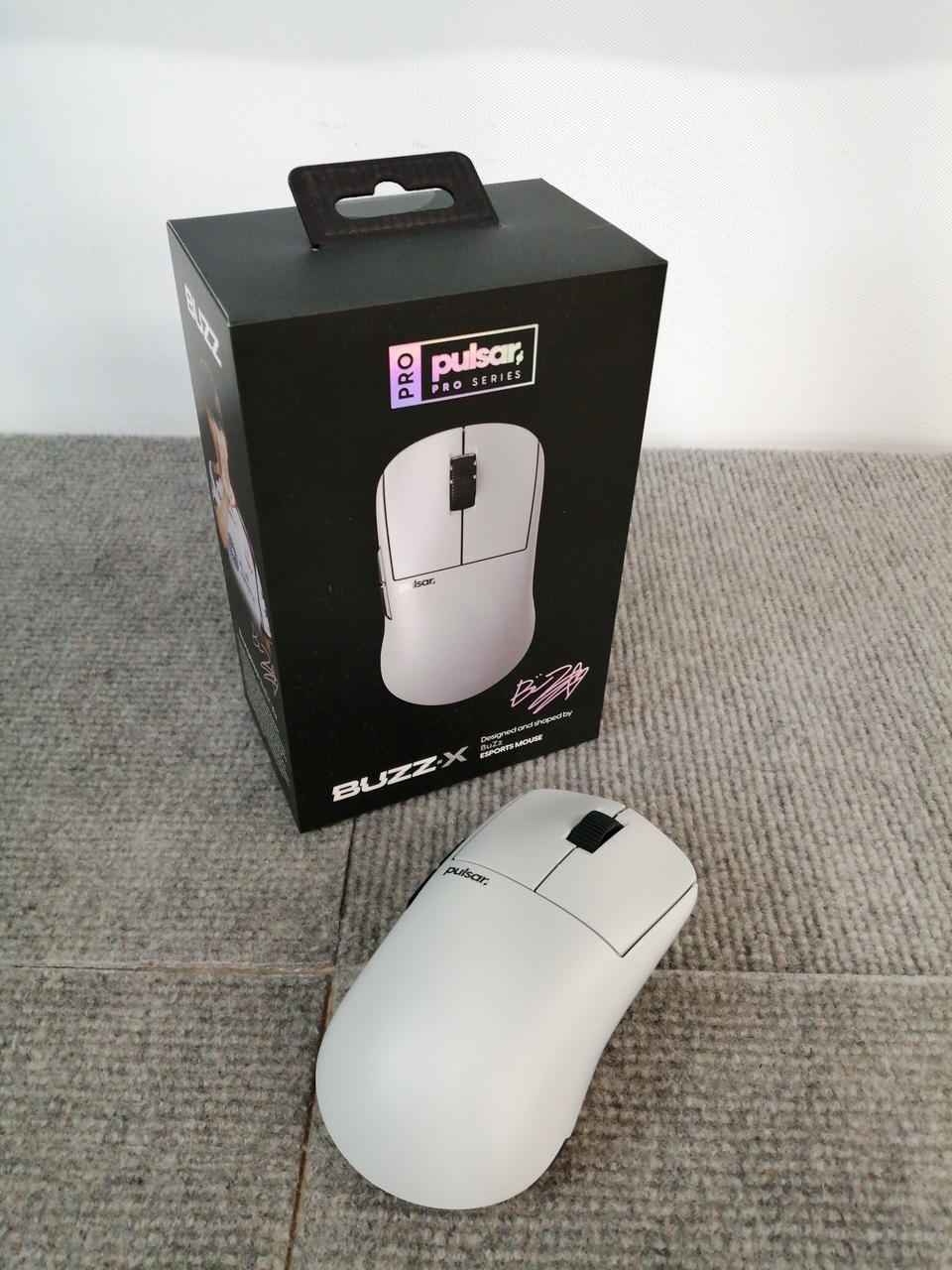PULSAR Gaming Mouse BUZZ-X