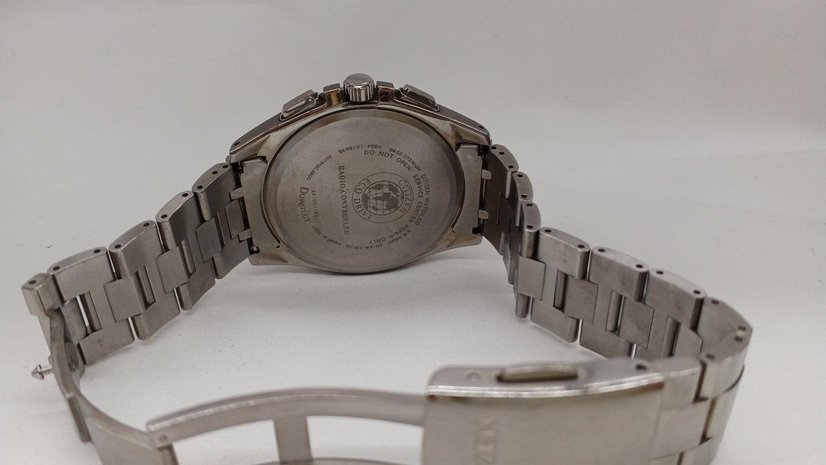 CITIZEN Solar Wristwatch AT8040-57E