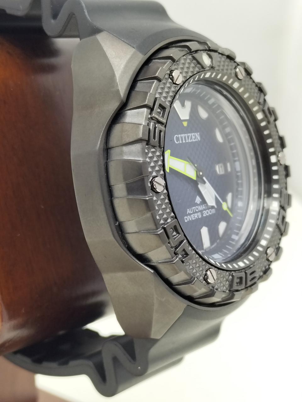 CITIZEN CITIZEN PROMASTER NB6005-05L