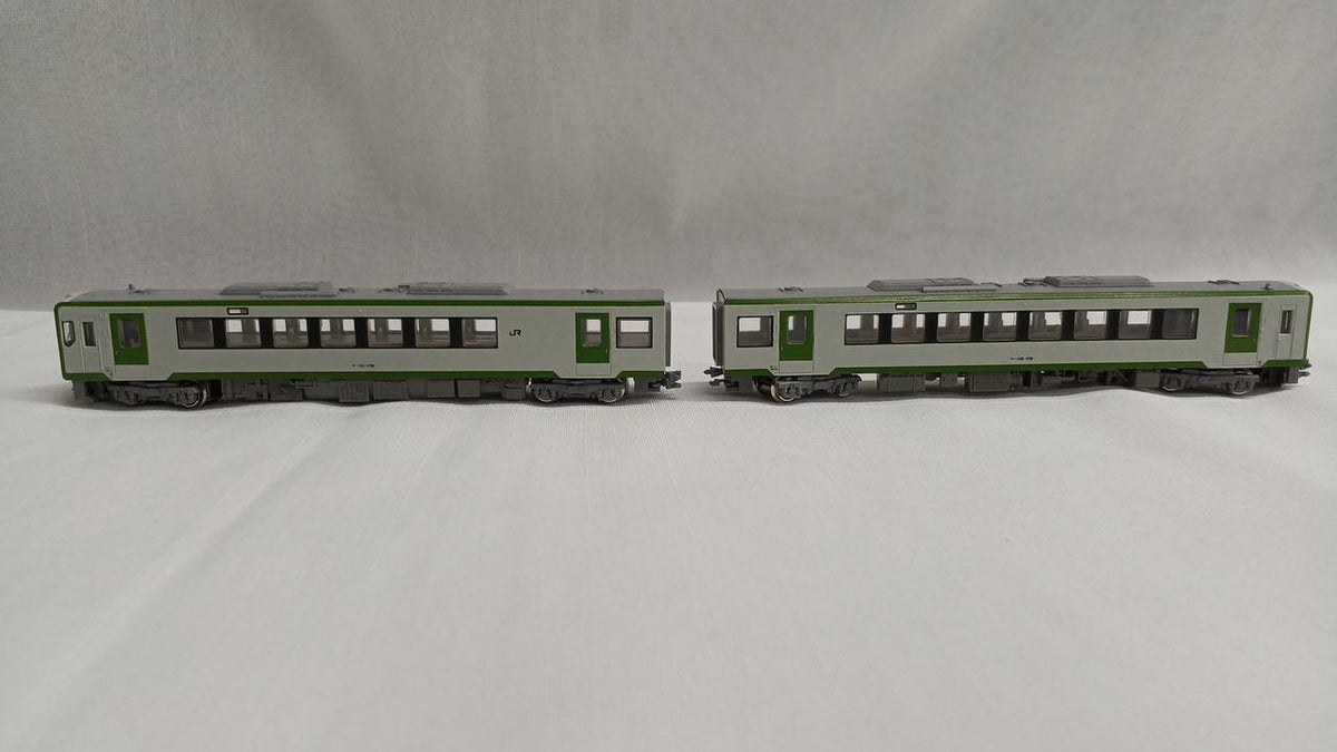 KATO N Gauge KiHa 111-100 + KiHa 112-100 2-Car Basic Set