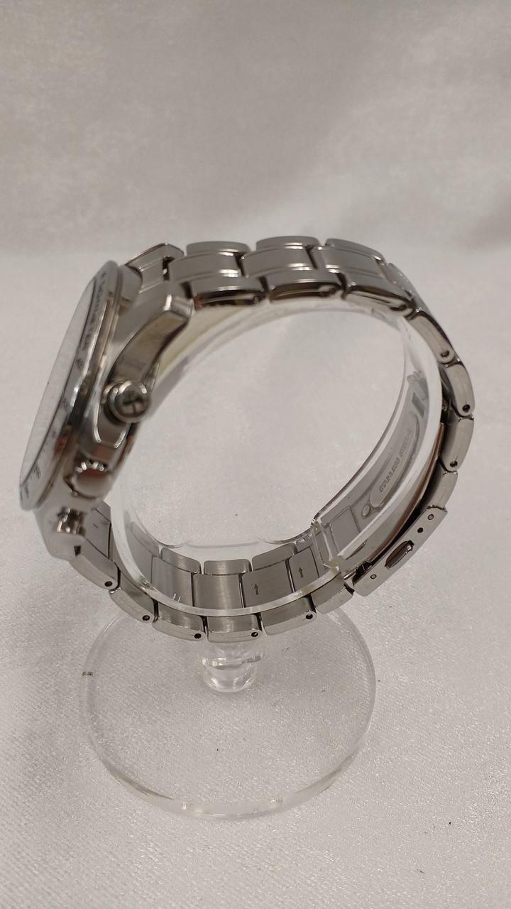 SEIKO Quartz Analog Wristwatch 8T63-00D0