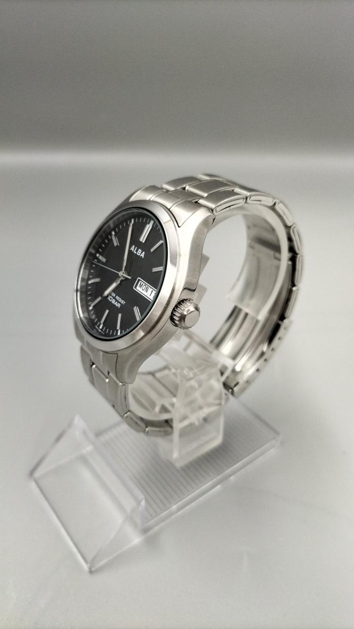 SEIKO Wristwatch 7N43-0BA0