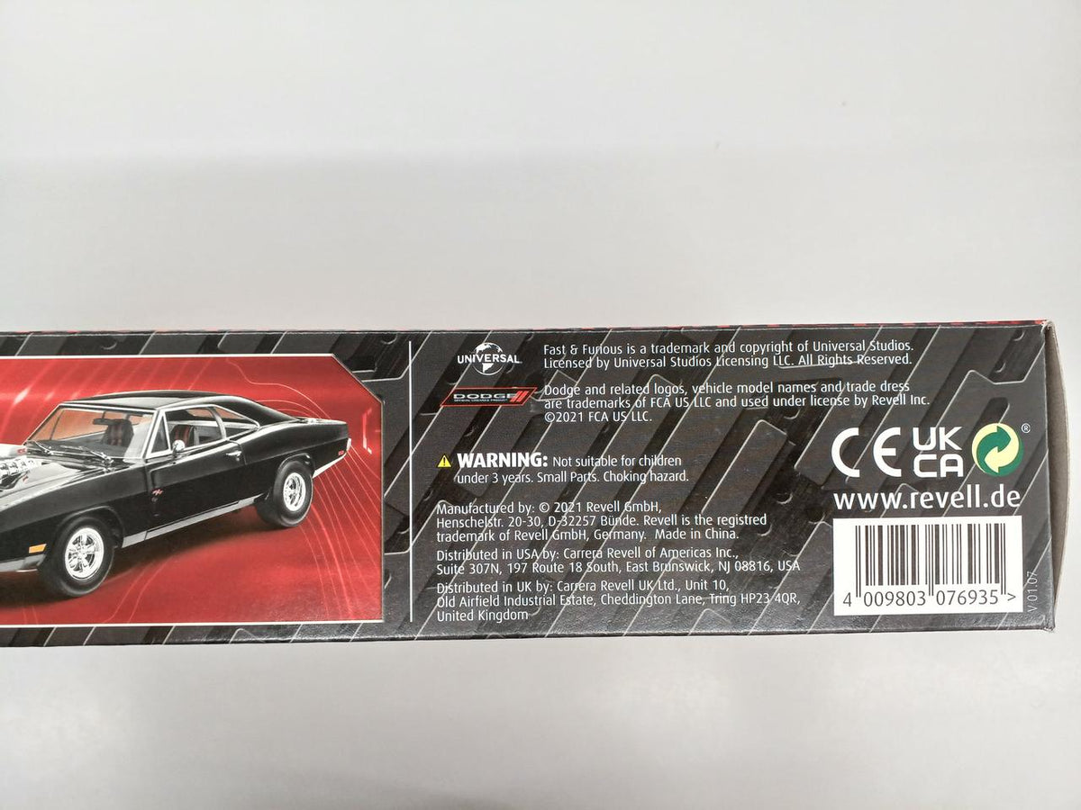 REVELL 1/25 Scale Plastic Model Dodge Charger "Dominic" "FAST & FURIO" - Banzai Thrifting | BanzaiHobby