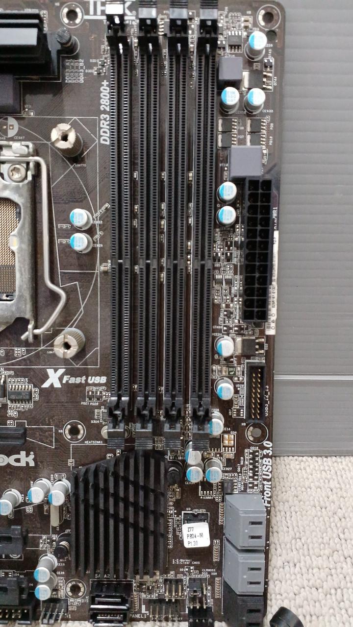 ARSOCK Motherboard Z77PRO4-M - Banzai Thrifting | BanzaiHobby
