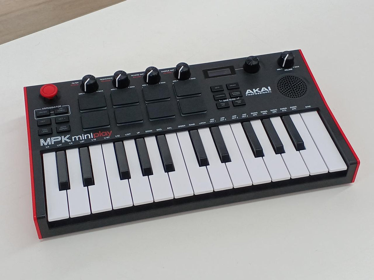 AKAI MIDI Keyboard MPK MINI PLAY MK3 - Banzai Thrifting | BanzaiHobby