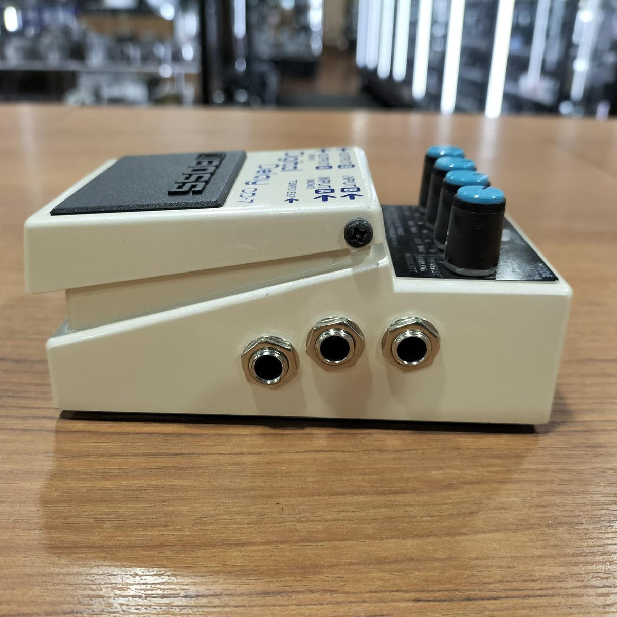 BOSS Delay DD-7 - Banzai Thrifting | BanzaiHobby