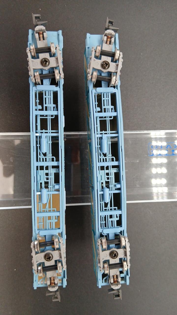 KATO Koki 104 2-Car Set N Gauge - Banzai Thrifting | BanzaiHobby