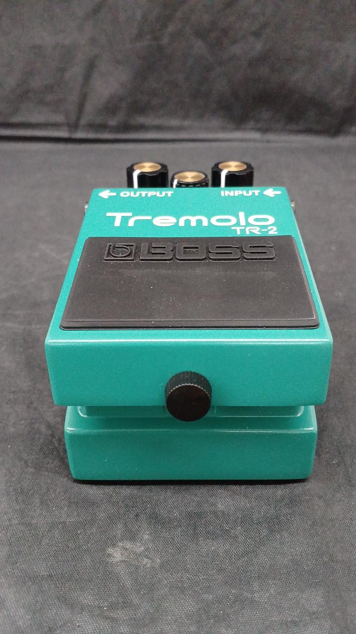 BOSS TR-2 Effects Pedal - Banzai Thrifting | BanzaiHobby