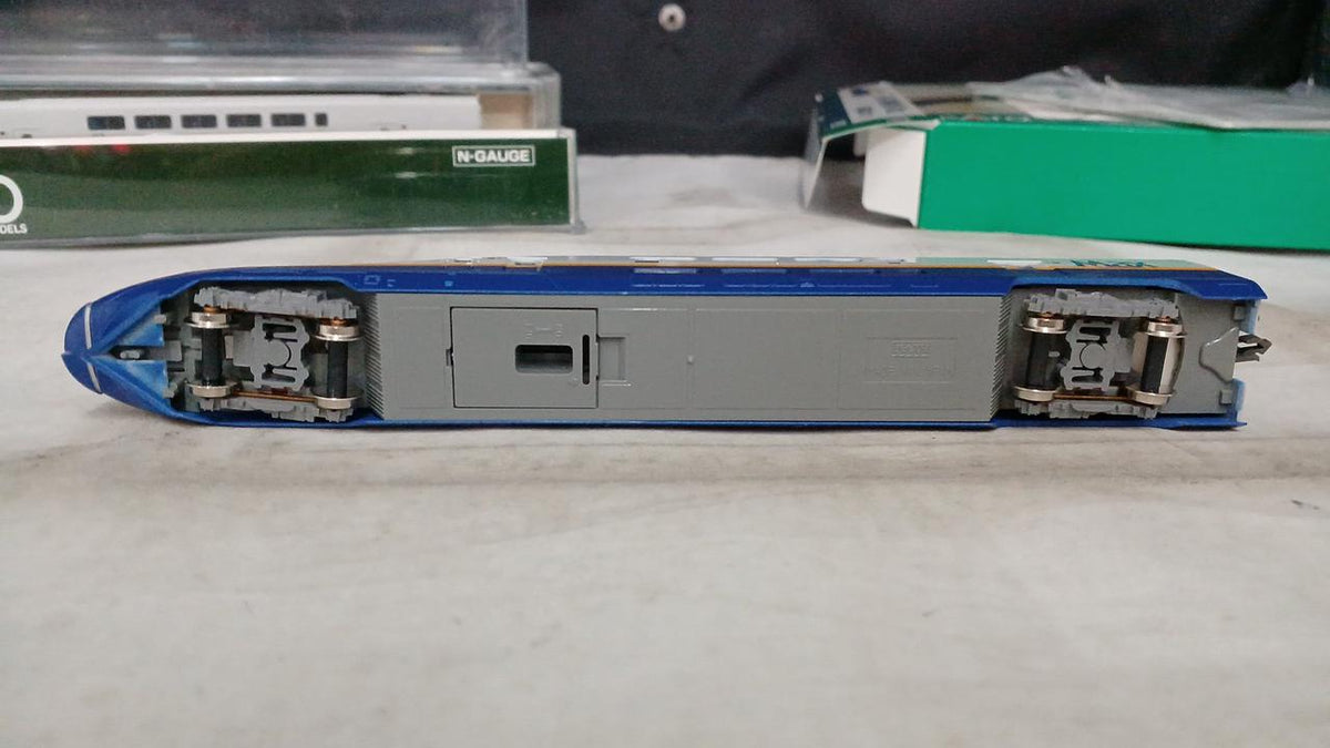 KATO E4 Series Shinkansen MAX 10-292 4-Car Basic Set - Banzai Thrifting | BanzaiHobby