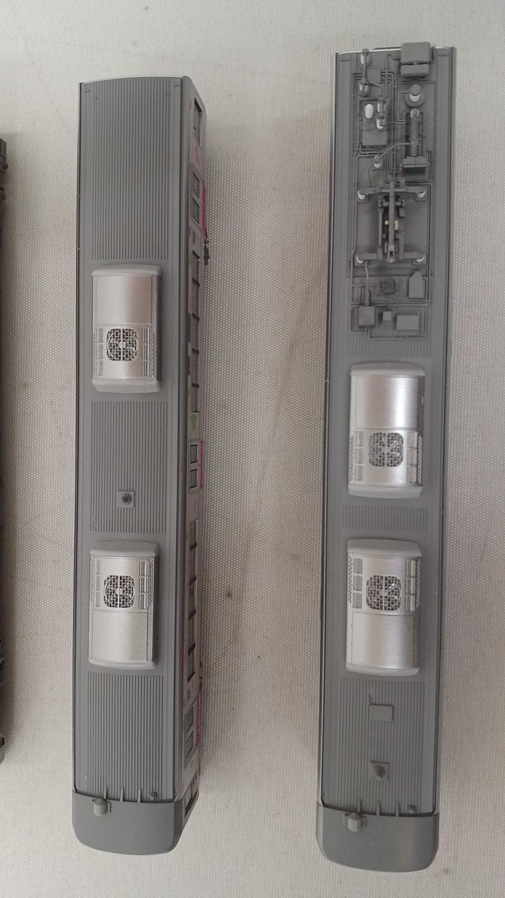 KATO N Gauge 10-2014 Hapiline Fukui 521 Series Standard Paint + Full Wrapping Formation - Banzai Thrifting | BanzaiHobby