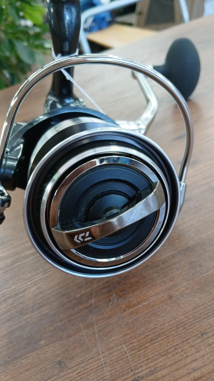 DAIWA Spinning Reel 26 CERTATE SW 14000XH - Banzai Thrifting | BanzaiHobby