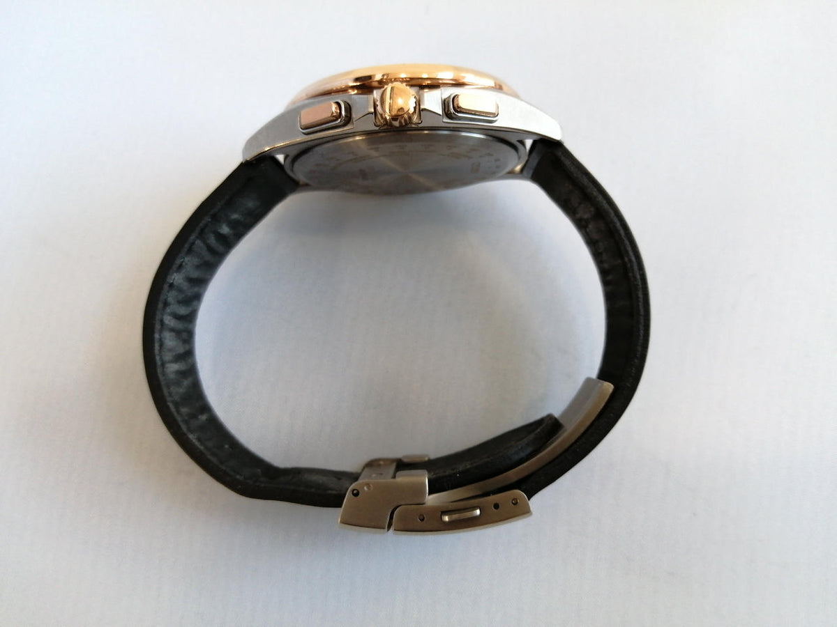 CITIZEN Eco-Drive Wristwatch H874-005HK04 - Banzai Thrifting | BanzaiHobby