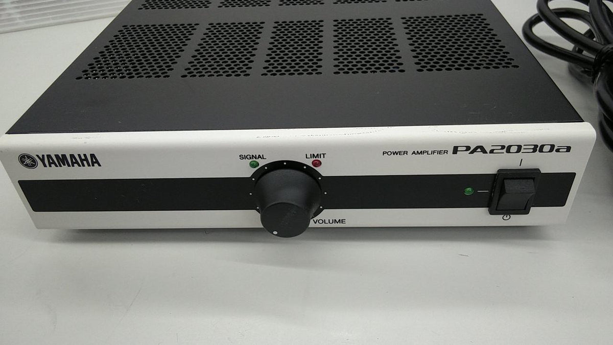 YAMAHA PA Power Amplifier PA2030A - Banzai Thrifting | BanzaiHobby