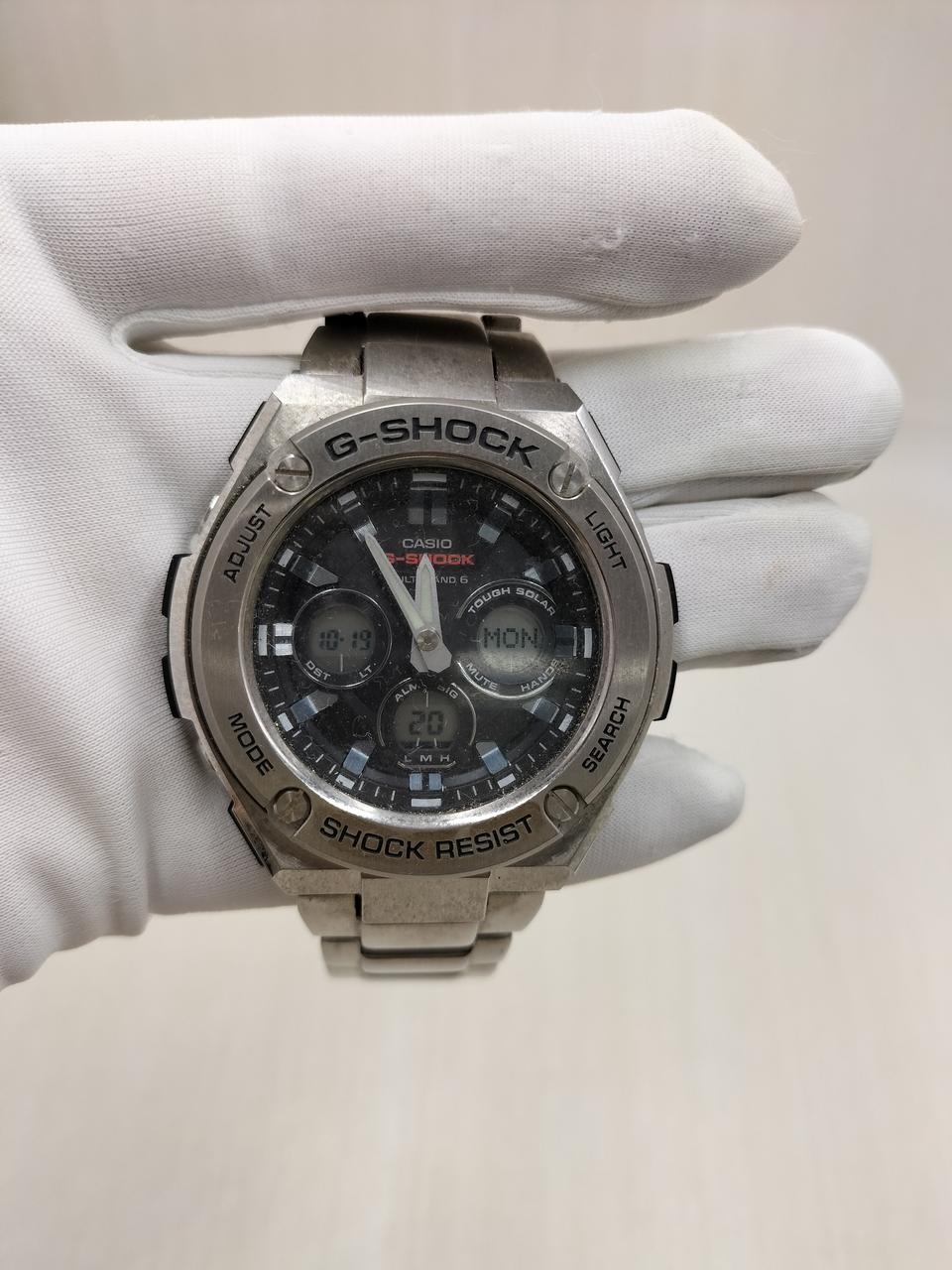 CASIO G-SHOCK GST-W310D - Banzai Thrifting | BanzaiHobby