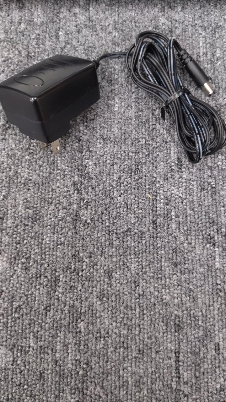 ZOOM Multi-Effects Pedal B3 - Banzai Thrifting | BanzaiHobby