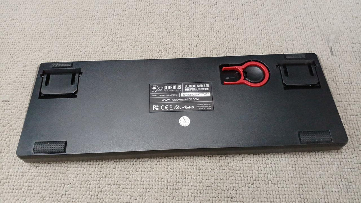GLORIOUS Gaming Keyboard GMMK-COMPACT-BRN - Banzai Thrifting | BanzaiHobby