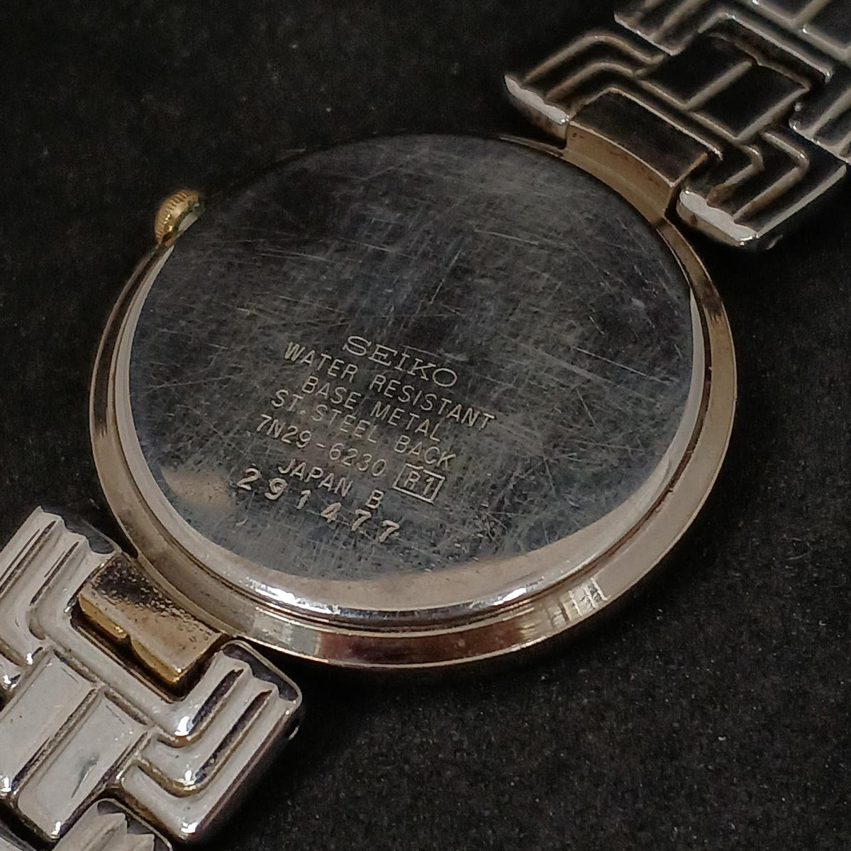 SEIKO Wristwatch 7N29-5230 - Banzai Thrifting | BanzaiHobby