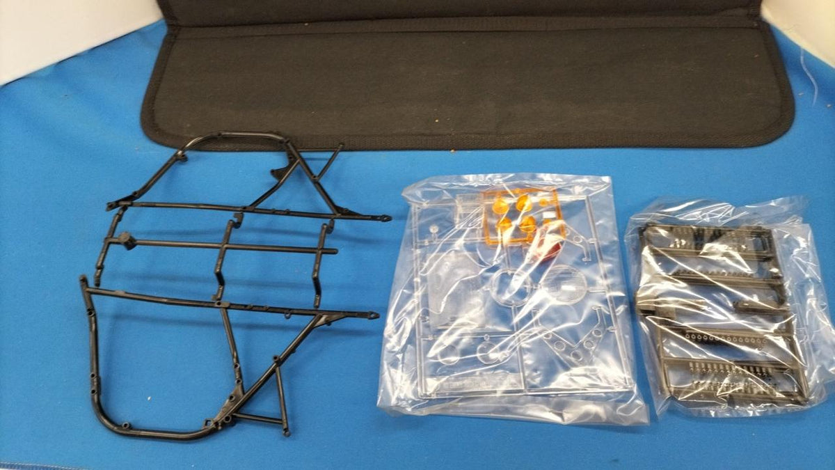 Tamiya HONDA CB750FOUR Plastic Model - Banzai Thrifting | BanzaiHobby