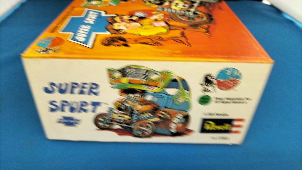 REVELL SUPER SPURT Plastic Model - Banzai Thrifting | BanzaiHobby