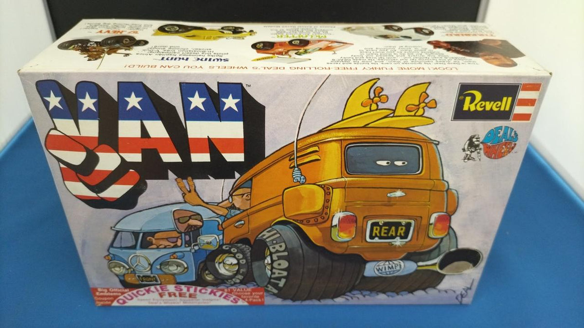 REVELL VAN Plastic Model - Banzai Thrifting | BanzaiHobby