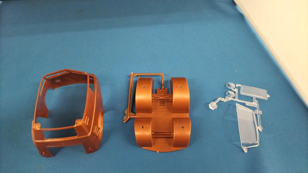 REVELL VAN Plastic Model - Banzai Thrifting | BanzaiHobby