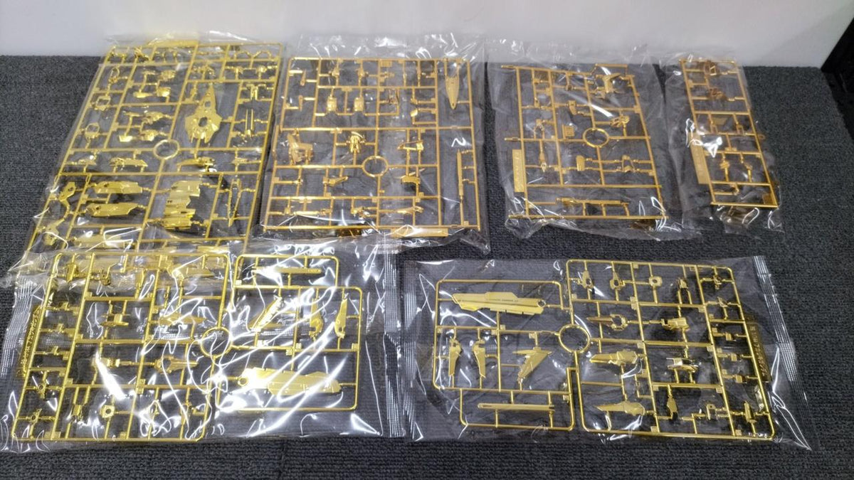 BANDAI Mobile Suit Gundam SEED DESTINY Akatsuki Gundam (Eagle Equipment) Set - Banzai Thrifting | BanzaiHobby