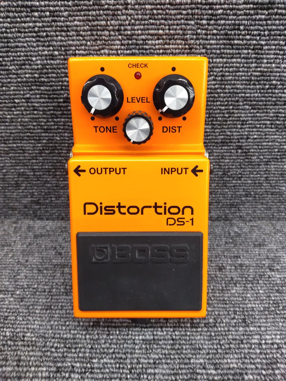 BOSS Distortion DS-1 - Banzai Thrifting | BanzaiHobby
