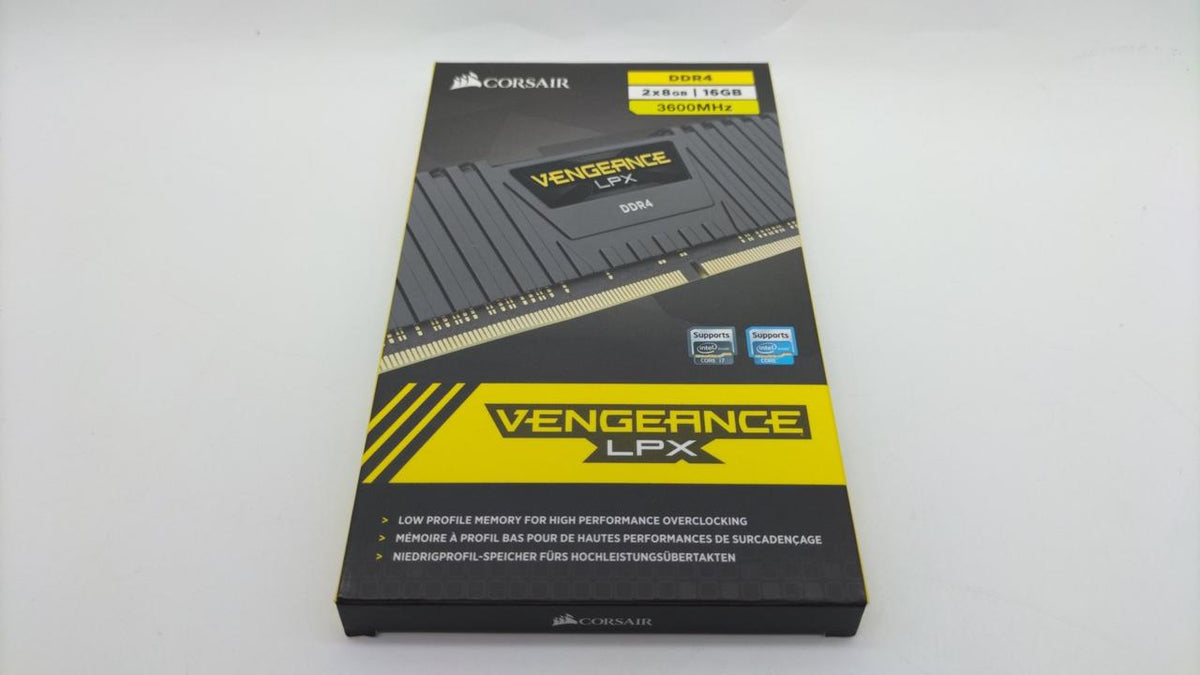 VENGEANCE PC Memory CMK16GX4M2D3600C18 - Banzai Thrifting | BanzaiHobby