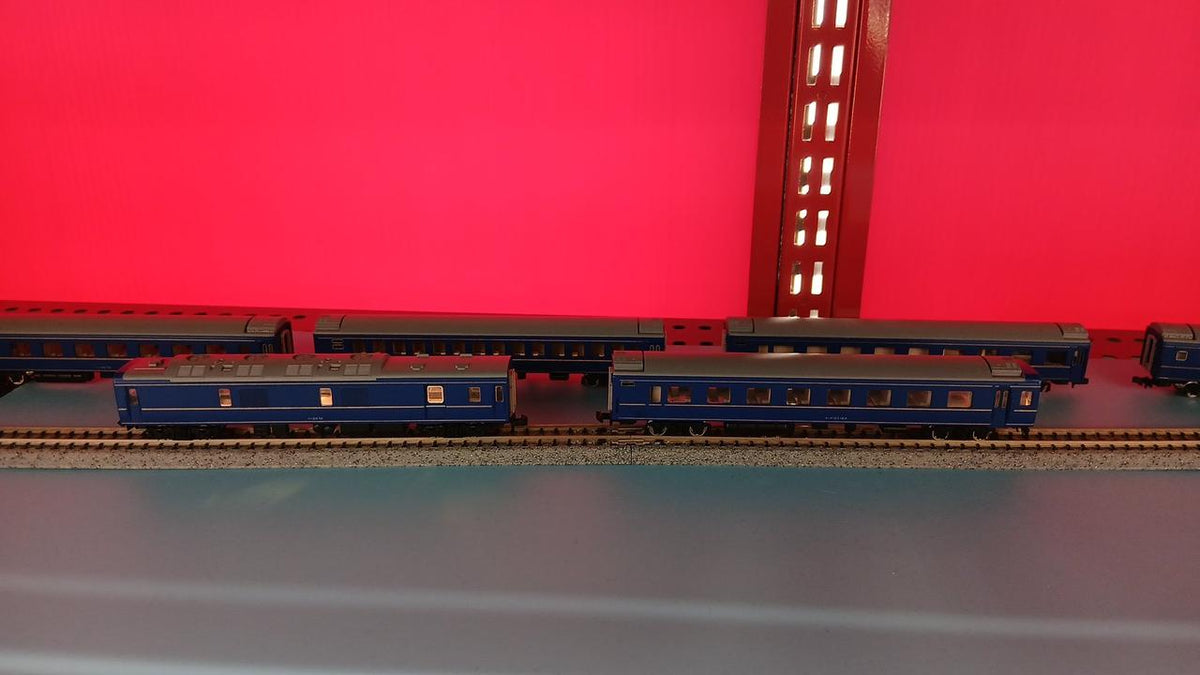 TOMIX JR 24 Series 25 Limited Express Sleeper Passenger Car (Asakaze Specification) 92607 - Banzai Thrifting | BanzaiHobby