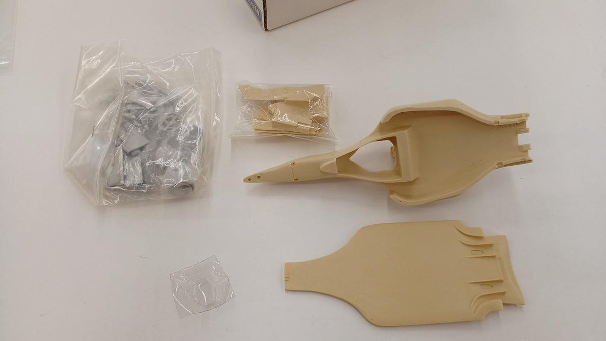 CLUB M WILLIAMS Renault FW16 1/20 - Banzai Thrifting | BanzaiHobby