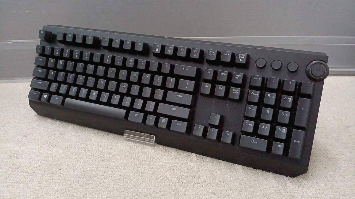 RAZER Gaming Keyboard RZ03-0262 - Banzai Thrifting | BanzaiHobby