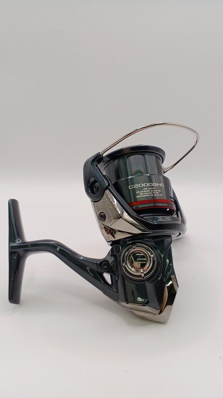 SHIMANO Spinning Reel 24 VANFORD C2000SHG-A 047021 - Banzai Thrifting | BanzaiHobby