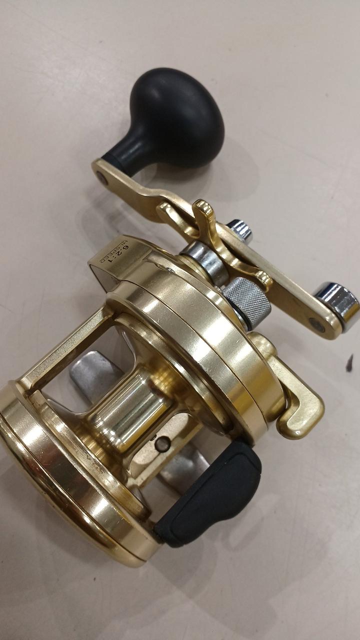SHIMANO Baitcasting Reel SCORPION OCEA 1500 - Banzai Thrifting | BanzaiHobby