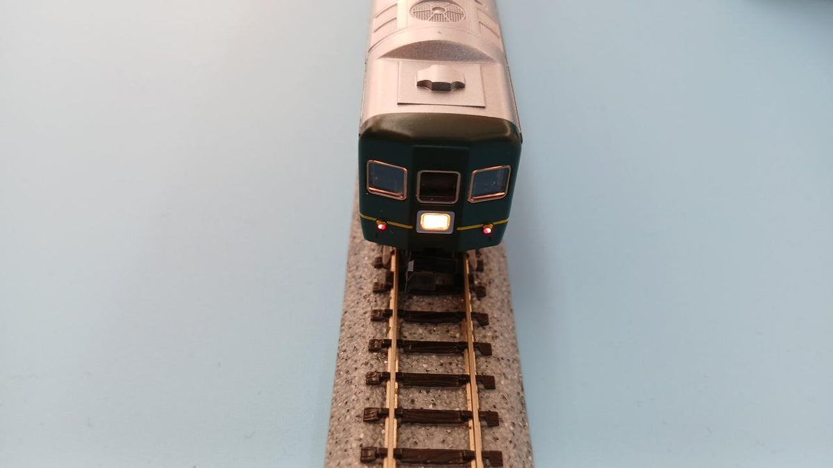 TOMIX JR 24 Series 25 Limited Express Sleeper Passenger Car Twilight Express (7 92623 - Banzai Thrifting | BanzaiHobby