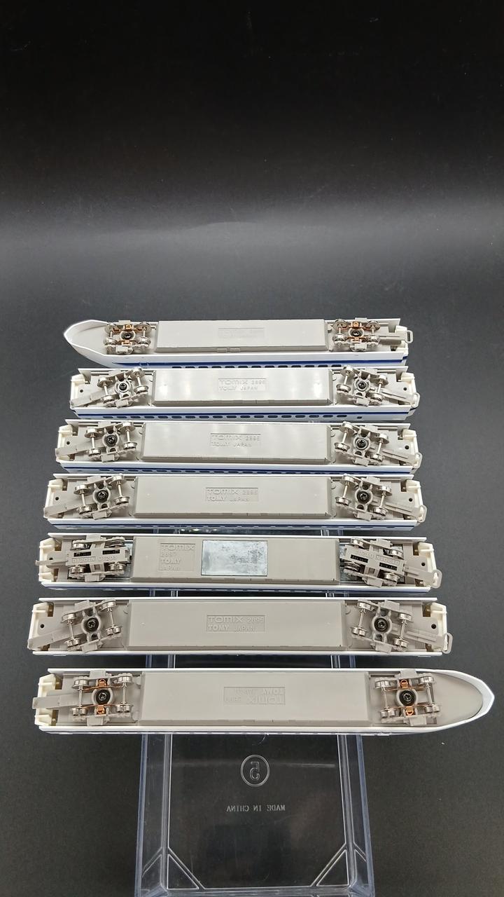 TOMIX JR300 Series Tokaido & Sanyo Shinkansen Nozomi Set (7-Car Set) 92639 - Banzai Thrifting | BanzaiHobby