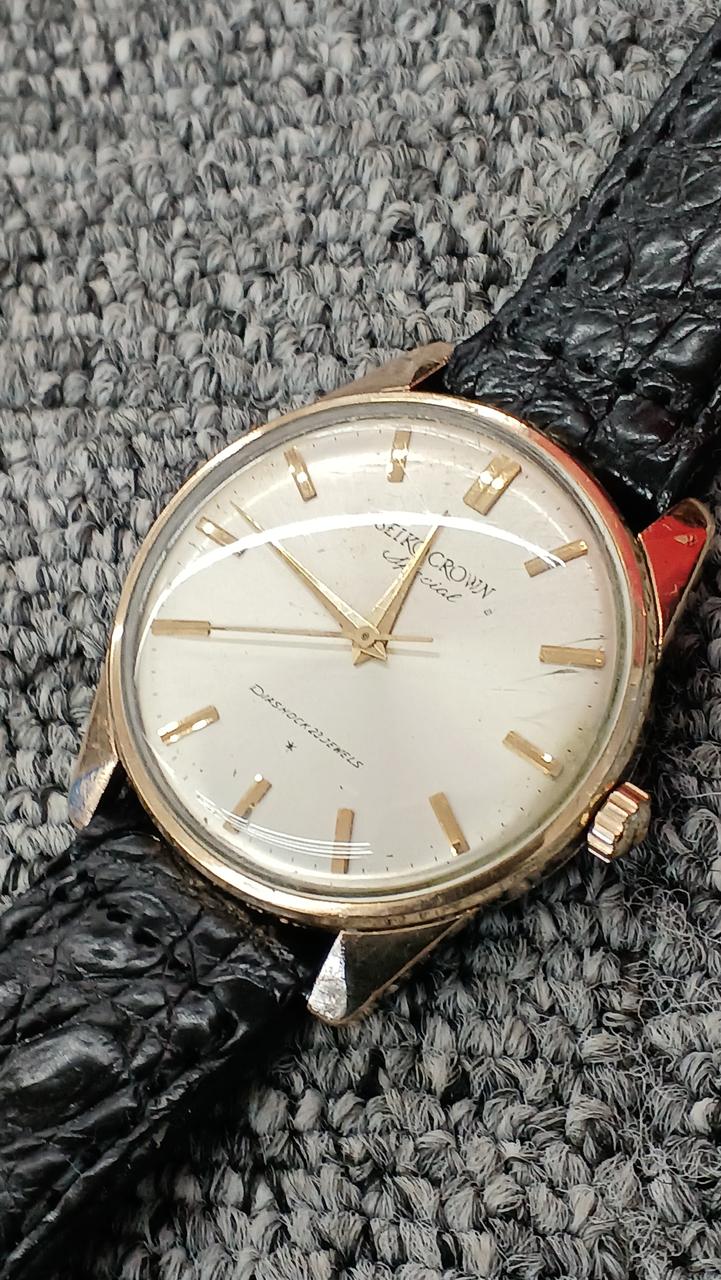 SEIKO CROWN Manual Winding Wristwatch - Banzai Thrifting | BanzaiHobby