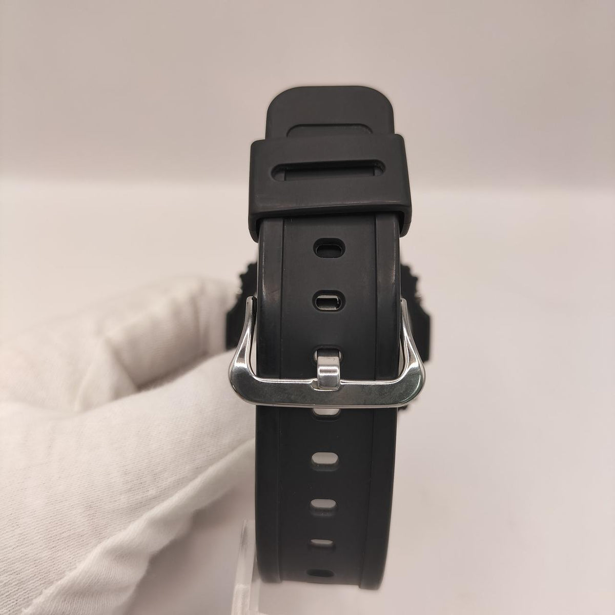 G-SHOCK Solar Radio-Controlled Wristwatch GW-M5610 - Banzai Thrifting | BanzaiHobby