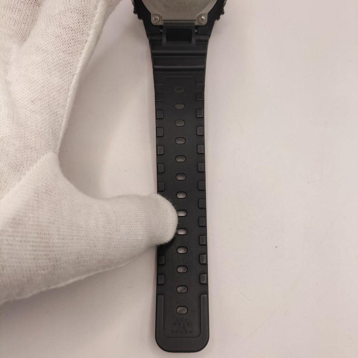 G-SHOCK Solar Radio-Controlled Wristwatch GW-M5610 - Banzai Thrifting | BanzaiHobby