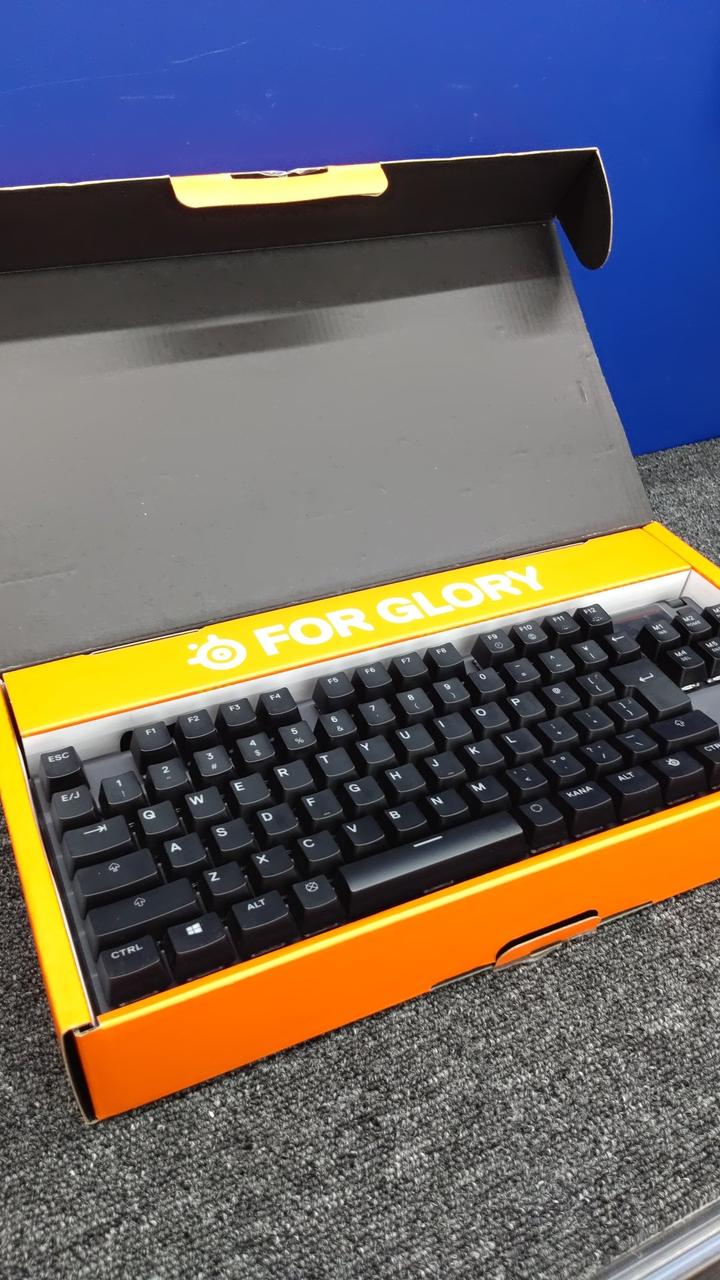STEELSERIES Gaming Keyboard APEX7 TKL - Banzai Thrifting | BanzaiHobby