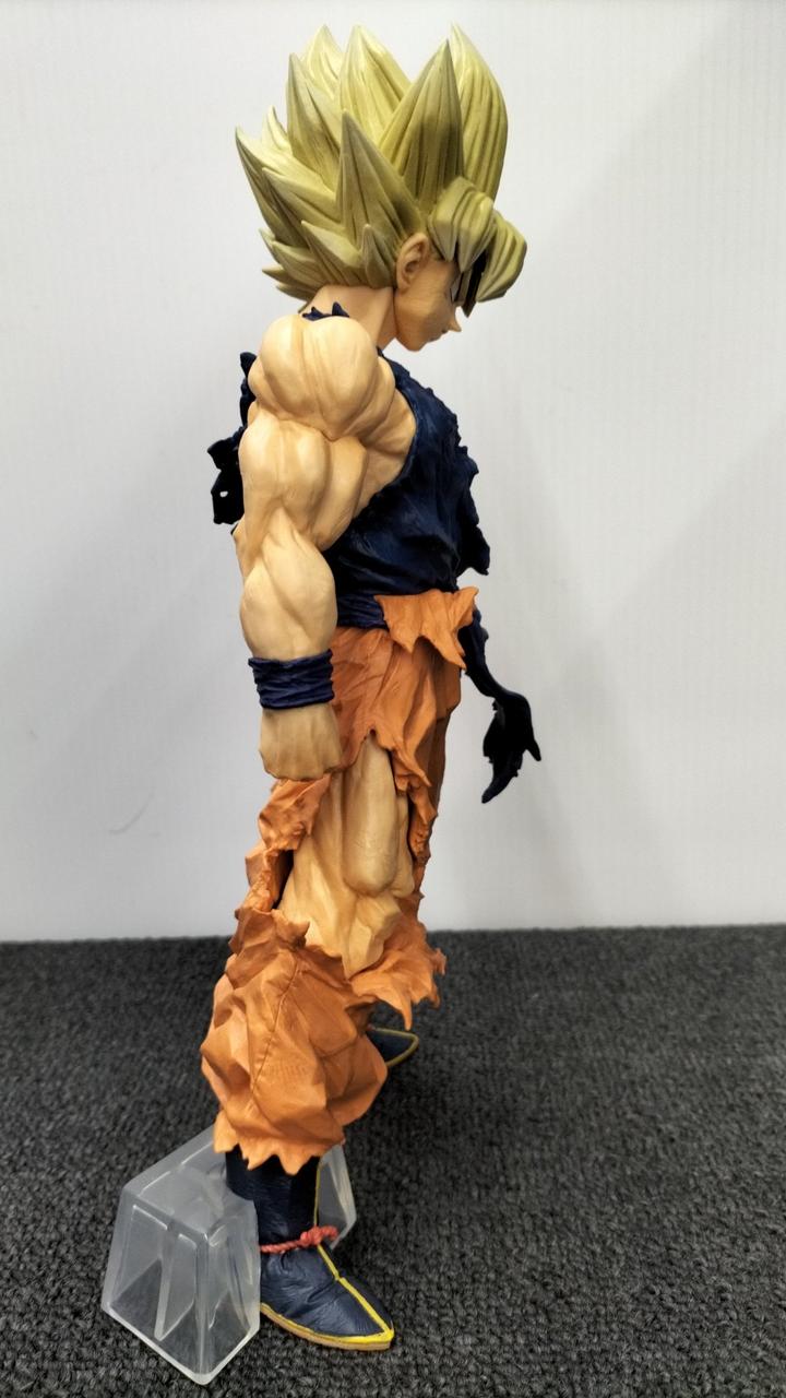BANDAI Dragon Ball Prize C Super Saiyan Son Goku - Banzai Thrifting | BanzaiHobby