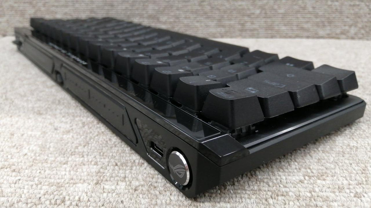 ASUS Gaming Keyboard M605 - Banzai Thrifting | BanzaiHobby