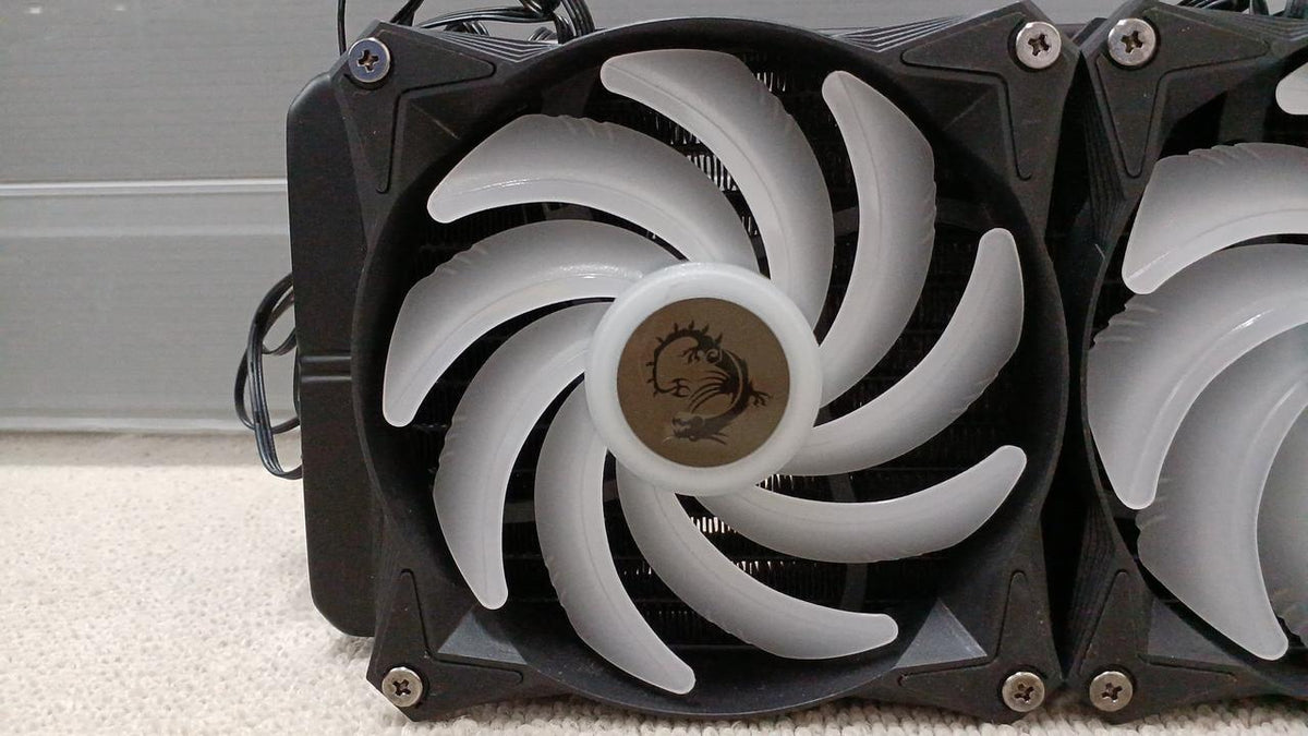 MSI CPU Cooler MAG CORELIQUID 240R V2 - Banzai Thrifting | BanzaiHobby