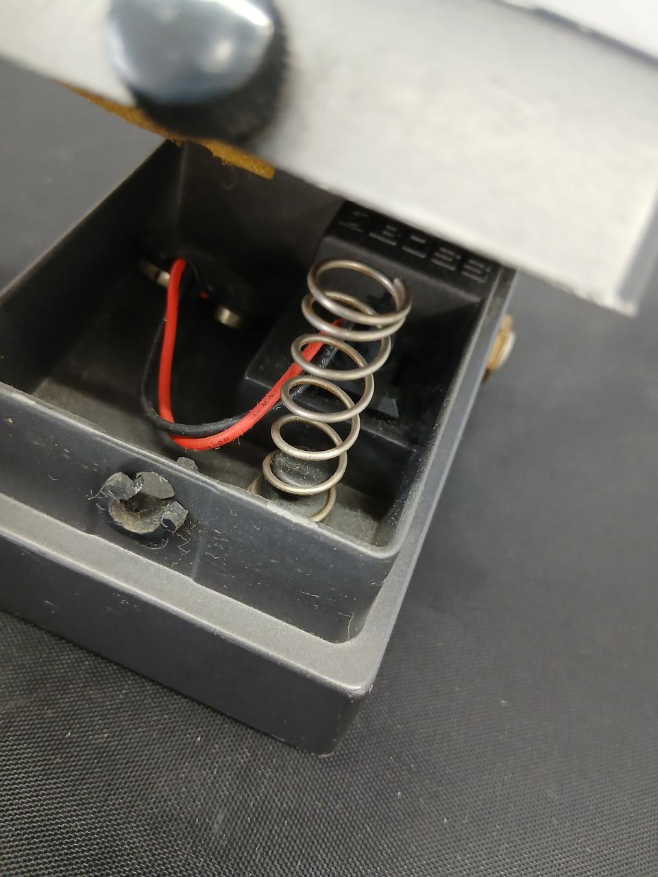 BOSS Effects pedal MT-2 - Banzai Thrifting | BanzaiHobby