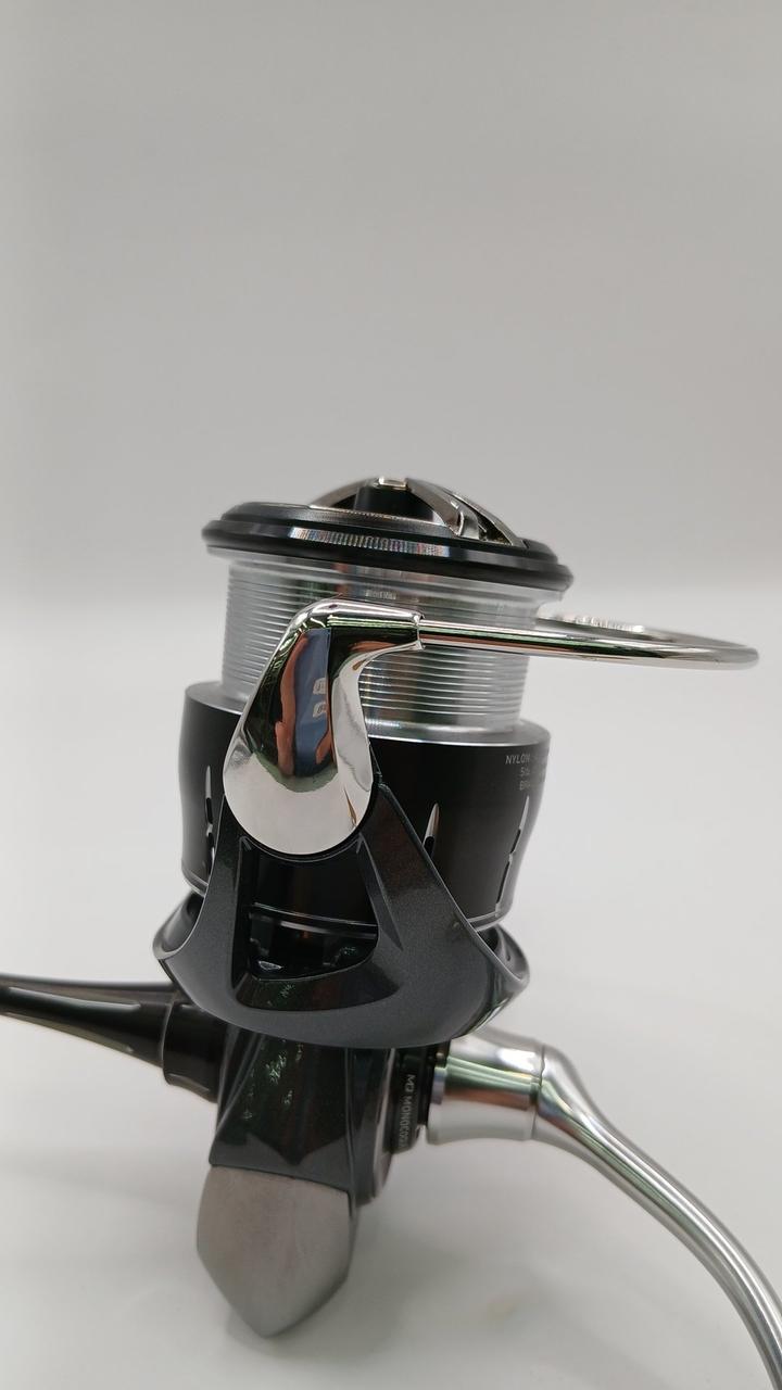 DAIWA Spinning Reel 24 LUVIAS LT2500S 388972 - Banzai Thrifting | BanzaiHobby