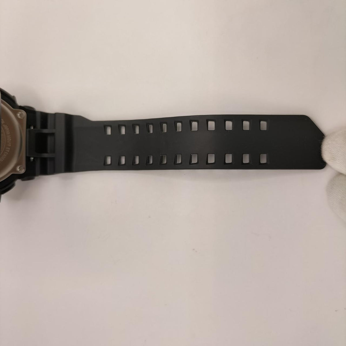 G-SHOCK Wristwatch GA-400GB - Banzai Thrifting | BanzaiHobby