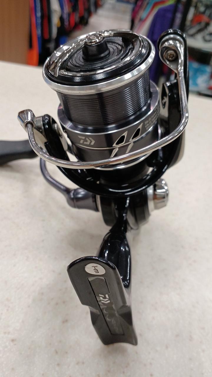 DAIWA Spinning Reel 23 Tattoo La FCLT2500SS-H-QD - Banzai Thrifting | BanzaiHobby